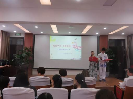 说明: https://mmbiz.qpic.cn/mmbiz_jpg/AdUwDjzm4vPkBpvztNkBw5QvvXUom619M77ZFq89Zxeb37fyBXR9FM0pk7TQzmkqwibp5bDlyt7AiakT6VvDVUeQ/640